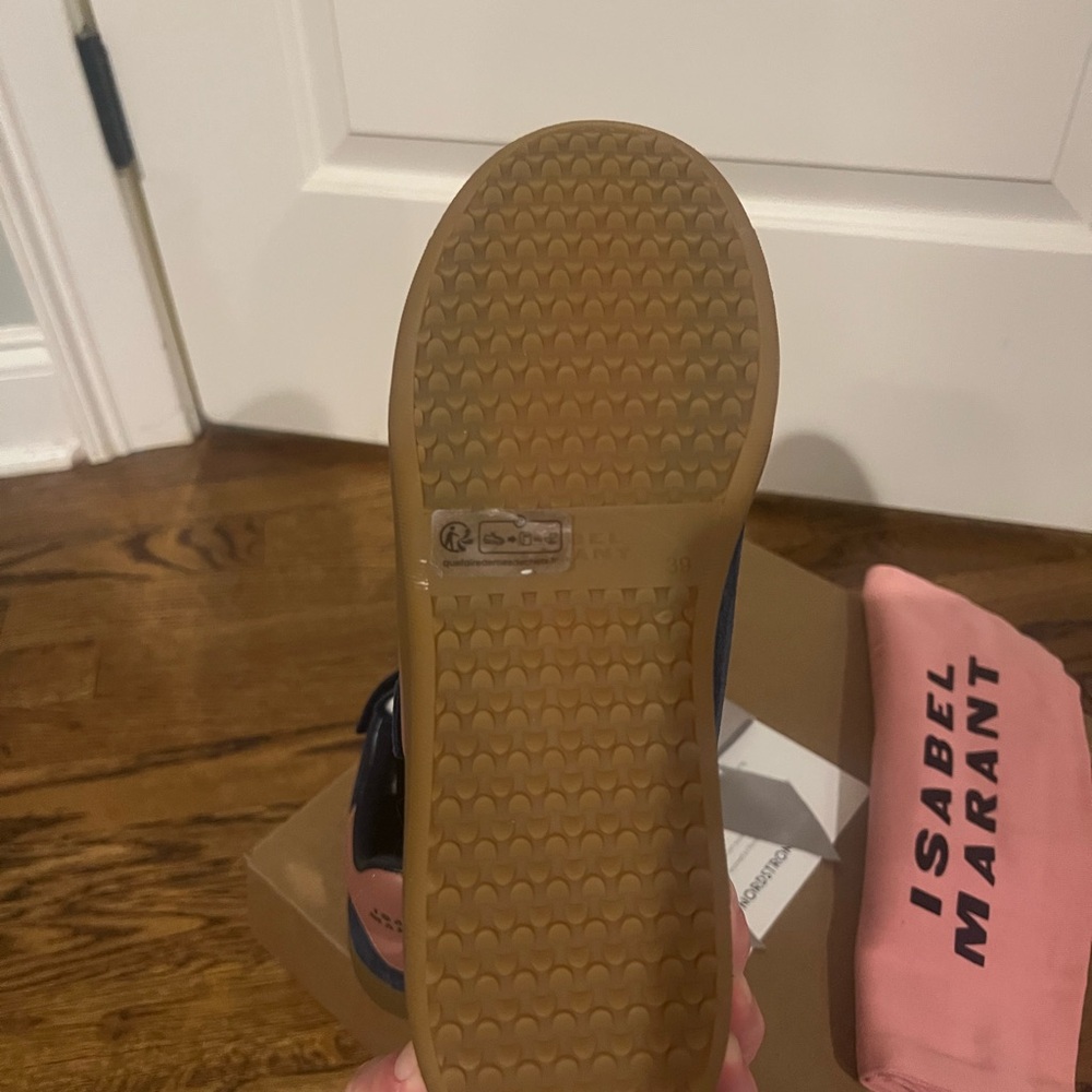 Brand New Isabel Marant Beth Low Top Sneaker in Blue Suede w Pink Logo Size 39 - Picture 7 of 10
